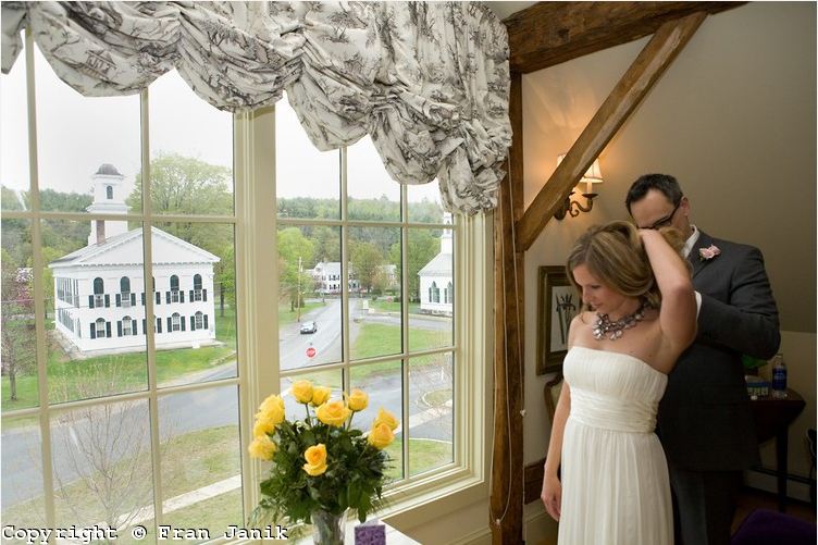 DJs New Hampshire provide DJ Services for elegant New Hampshire Weddings.  Image courtesy of Fran Janik